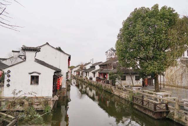 国家发改委：抓紧出台政策 全面取消制造业领域外资准入限制措施